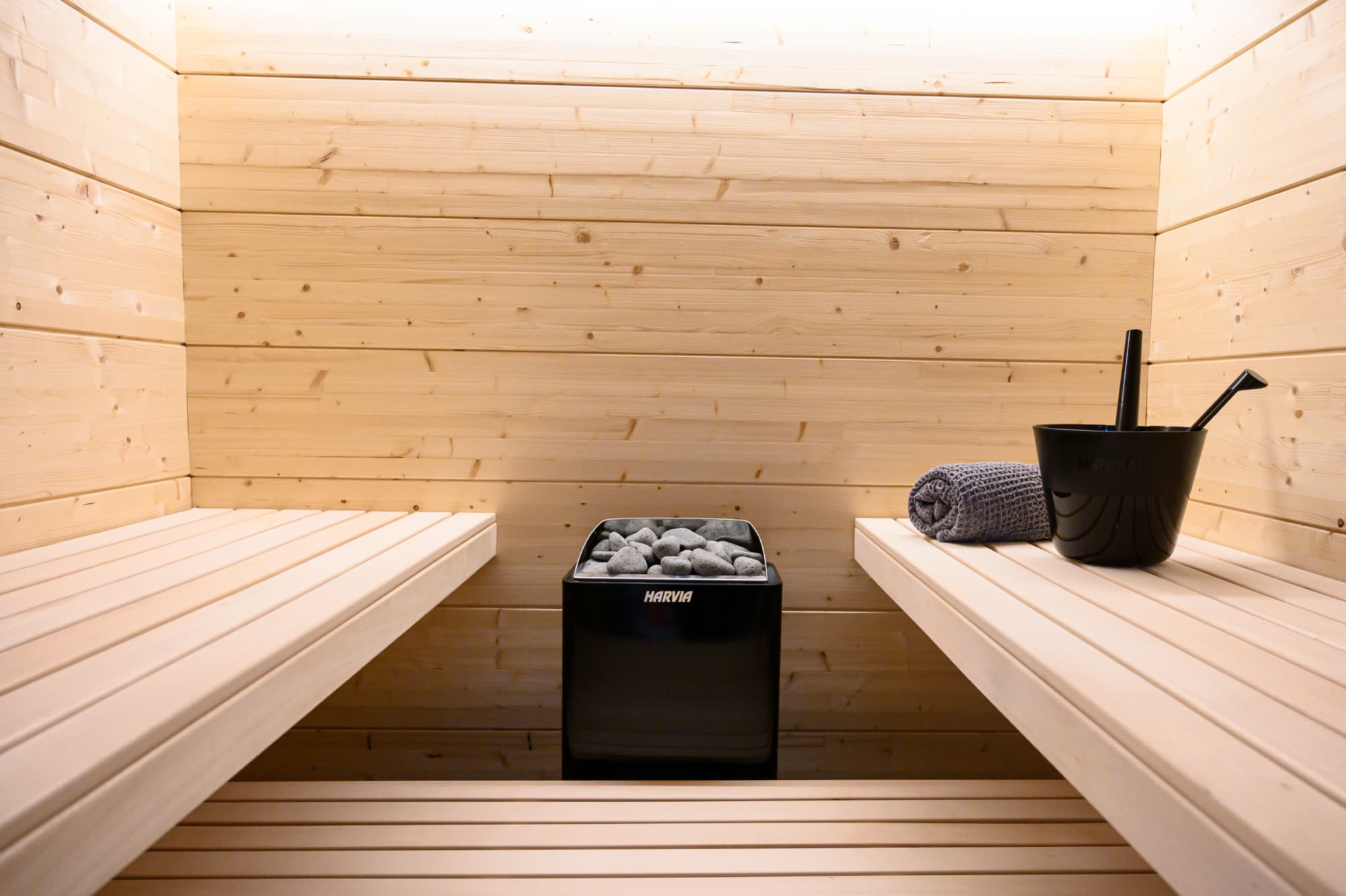 サウナヒーター　電源ケーブル付き　起動確認済み　HARVIA SAUNA サウナヒーター電源ケーブル付き起動確認済みHARVIA SAUNA