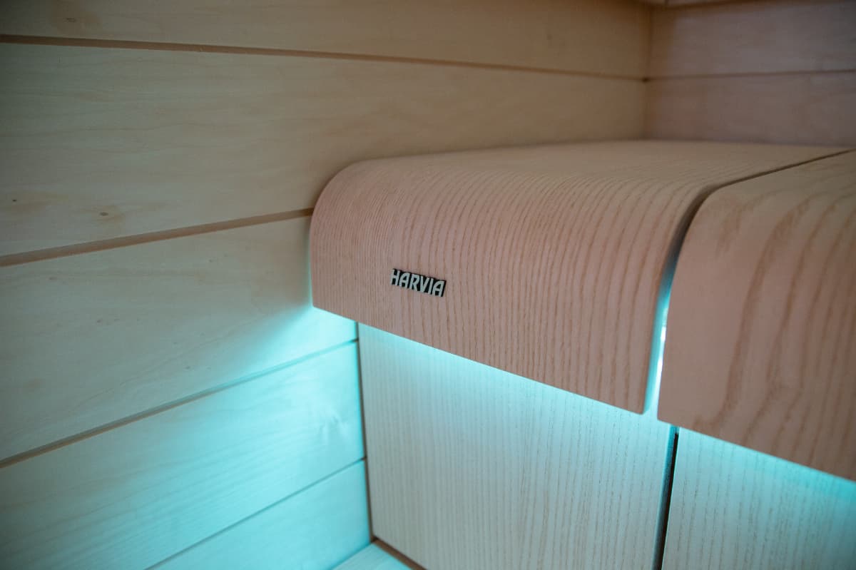 在庫有 ＜HARVIA＞家庭用サウナ (Luxury 2020) ※ストーブ込み – 自宅