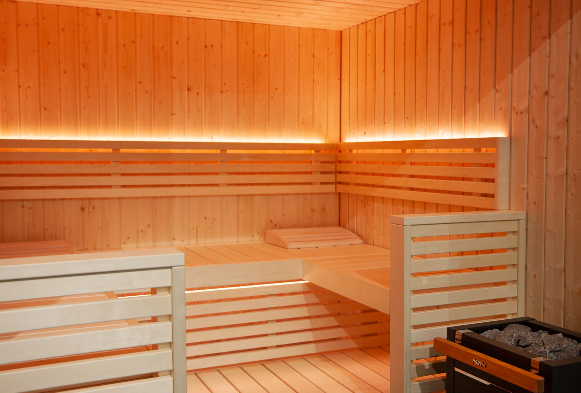 在庫有 ＜HARVIA＞家庭用サウナ (Standard 2015) ※ストーブ込み – 自宅