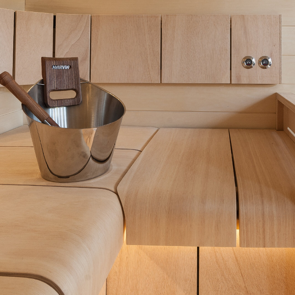 在庫有 ＜HARVIA＞家庭用サウナ (Luxury 2617) ※ストーブ込み – 自宅